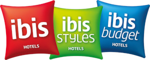 ibis hotel met laadpaal onderweg